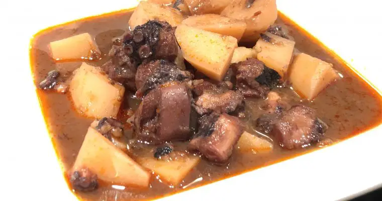 Azorean Portuguese Octopus Stew Recipe (Polvo Guisado)
