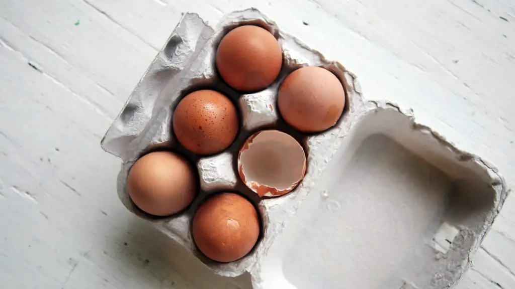 how-to-crack-eggs