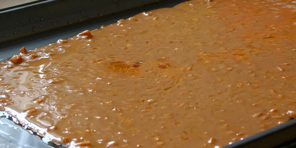 3 Ingredient Buttery English Toffee Recipe Without Corn Syrup (Almond