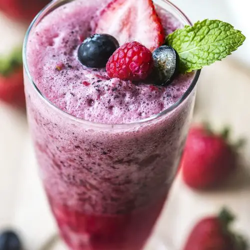 vegan triple berry smoothie