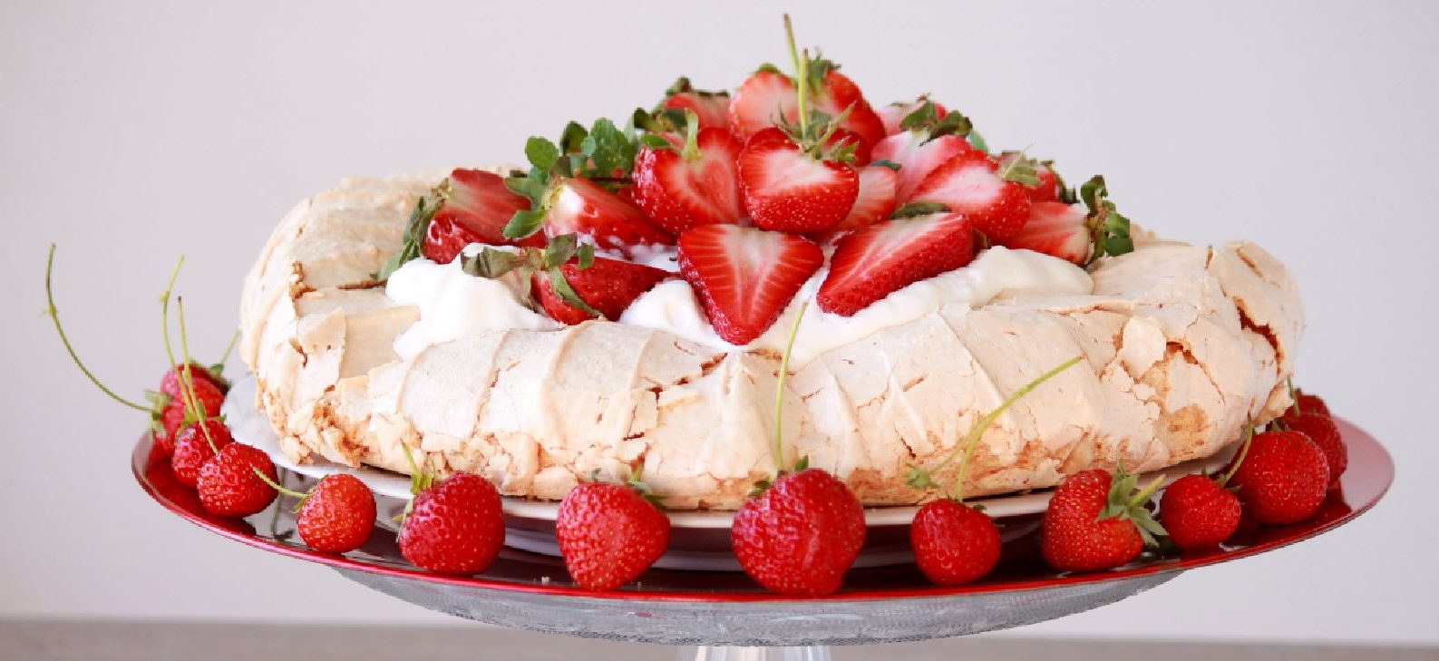 Strawberry Pavlova Cake Recipe With Cream Of Tartar