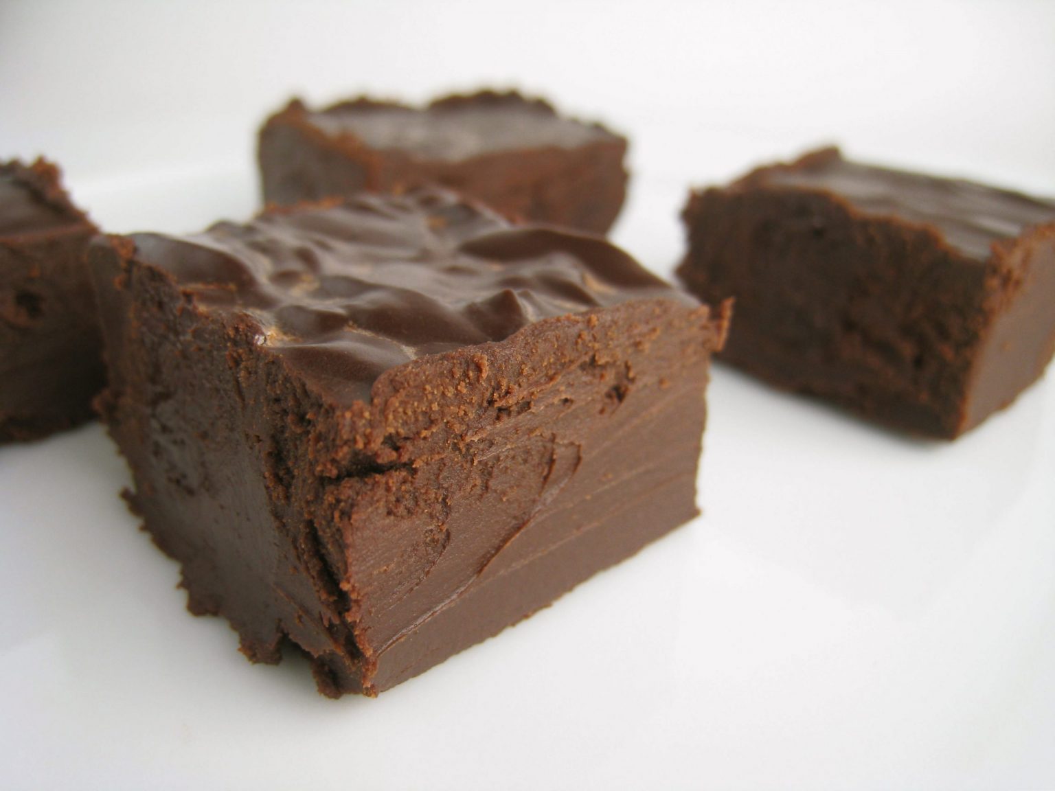 No Bake Soft Dark Chocolate Fudge Bar Recipe (60 Second 2 Ingredient ...
