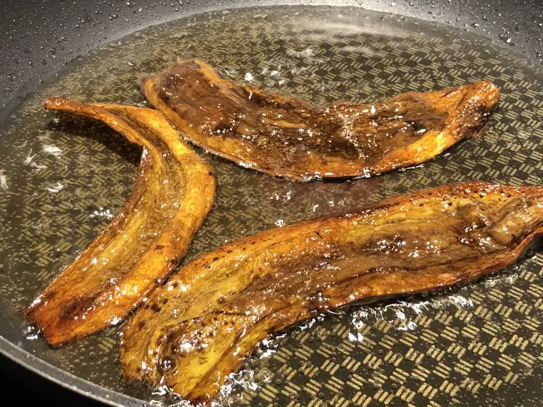 The Best Vegan Crispy Bacon Recipe Made With Banana Peel Gimme Yummy
