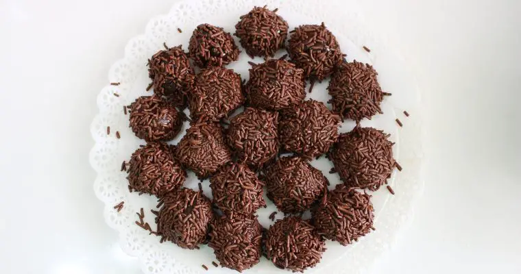 Brazilian Brigadeiros (Chocolate Bonbon) Recipe