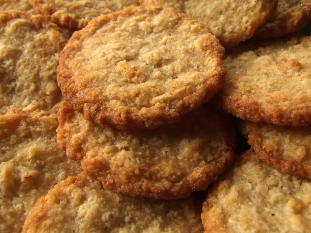 Gluten-Free Honey Oatmeal Almond Cookies Recipe