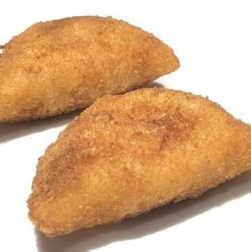 Portuguese shrimp turnovers - Rissóis de Camarão