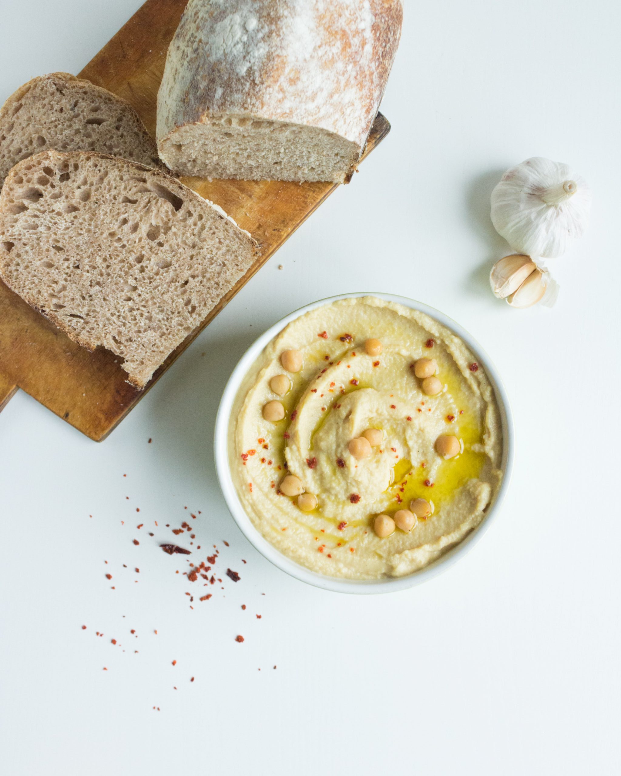 Easy Homemade Authentic Lebanese Hummus Recipe