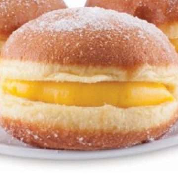 Portuguese donuts (bola de berlim)