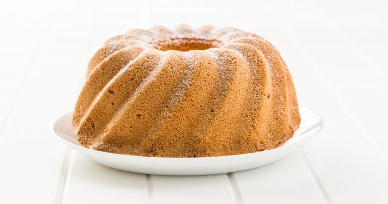 Old Fashioned Pound Cake With Sour Cream