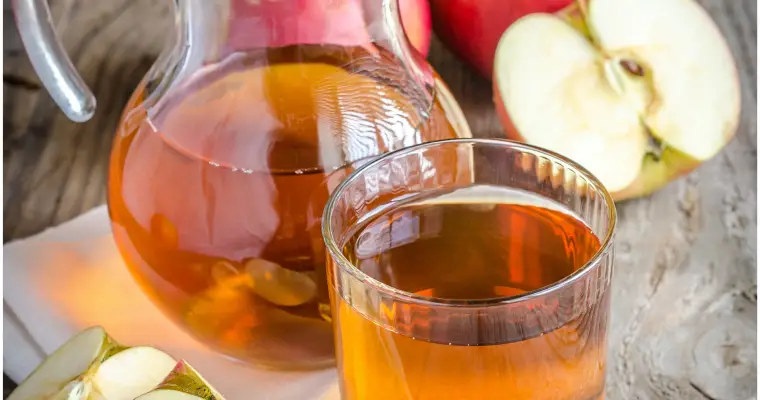 HOMEMADE APPLE JUICE WITHOUT A JUICER