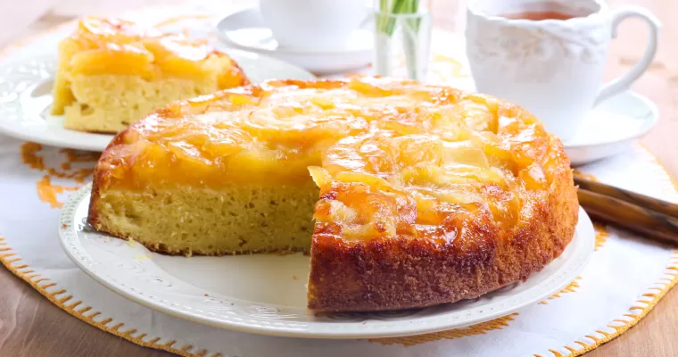 Moist Apple Upside Down Cake Recipe