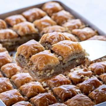 Easy Turkish Baklava With Honey