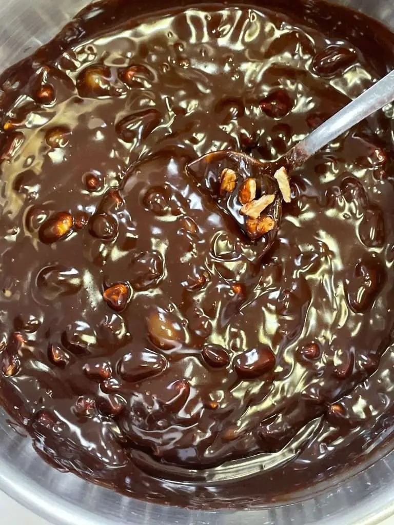 Title Attribute: Pecan Chocolate Glaze for Texas Sheet Cake